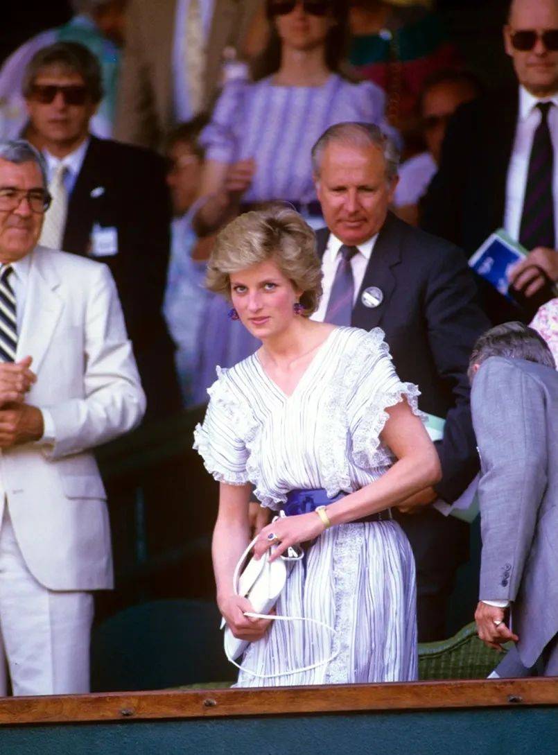 防线愈加坚 防线愈加坚