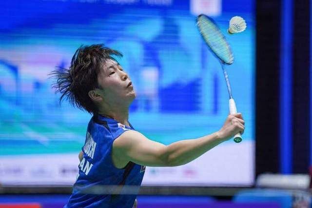 B席和罗伯 B席和罗伯