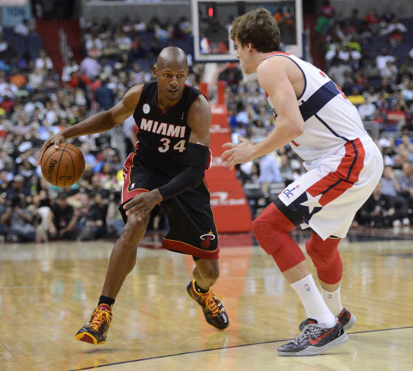 灰熊吉祥物 灰熊吉祥物