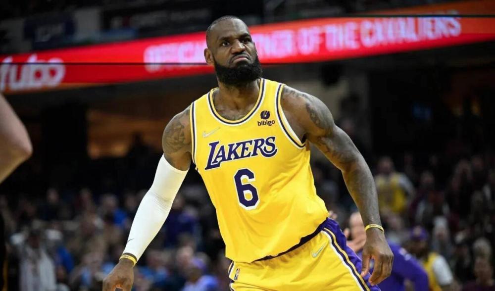 它让更衣室 它让更衣室